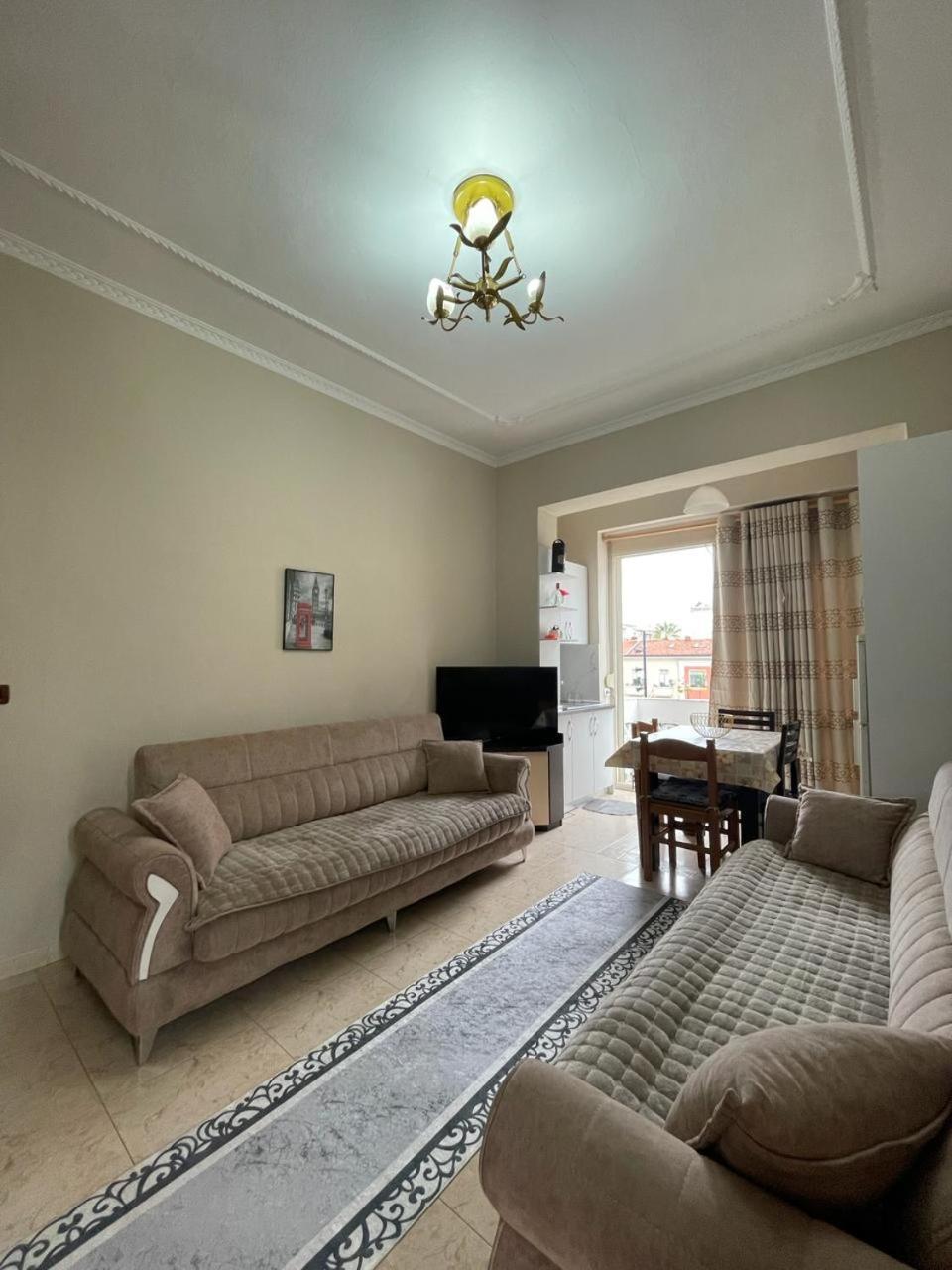 Trumpets Apartment Tirana Extérieur photo